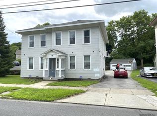 83 Cliff St, Canajoharie, NY 13317