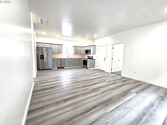 4th image of 2004 True Loop