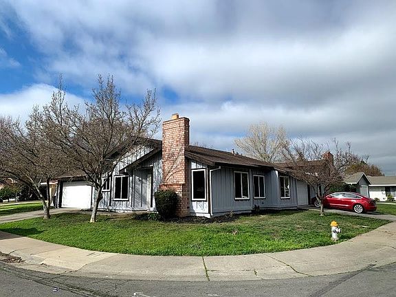 2nd image of 2915 Aquino Dr