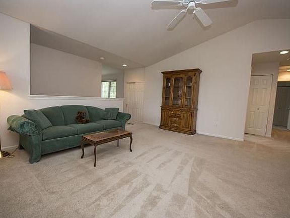 5th image of 8991 Woodbridge Dr #8991