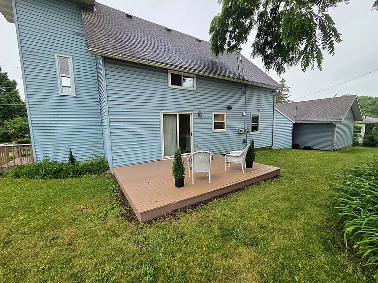 2963 Jones St — Photo 4