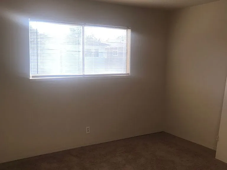 2130 Main St — Photo 6
