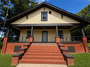 101 Highland Ave, Bulls Gap, TN 37711