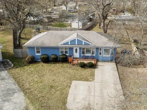 439 NW 81st St, Kansas City, MO 64118