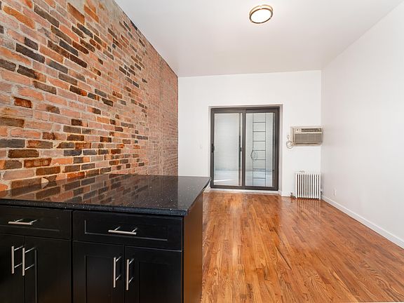 3rd image of 354 E 81st St APT A