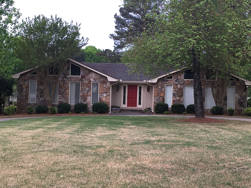 1st image of 2138 Walker Dr