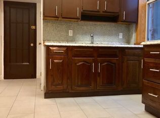 27 Driggs Ave APT 2, Brooklyn, NY 11222