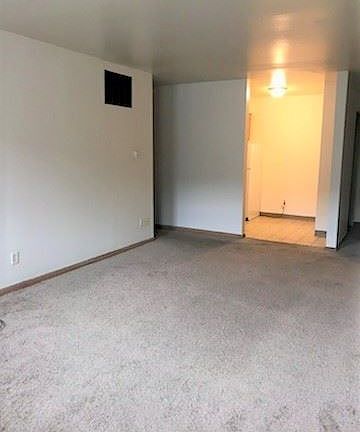4th image of 5827 N Meadows Blvd #6883370