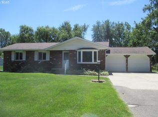 7042 Sprucewood Dr, Davison, MI 48423