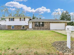 914 North Dr, Rantoul, IL 61866