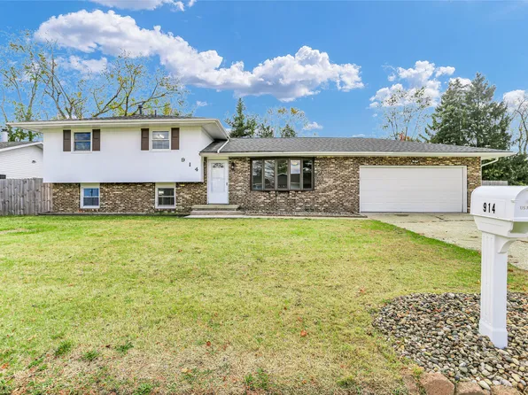 914 North Dr, Rantoul, IL 61866