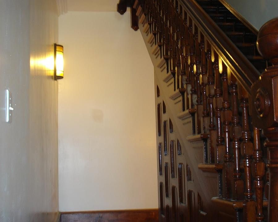 1st image of 158 W Salaignac St #1