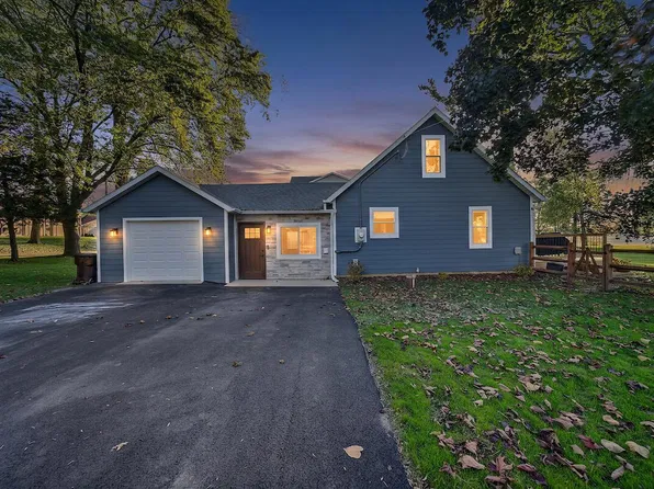 11709 231st COURT, Trevor, WI 53179