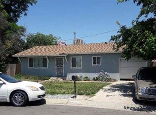 1342 N Park Ct, Visalia, CA 93291