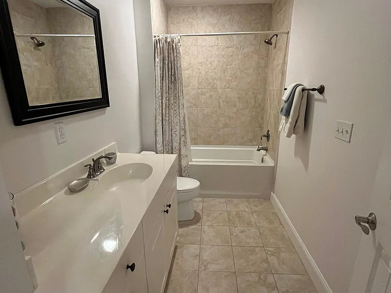 20 Waterfront Dr #123 — Photo 27