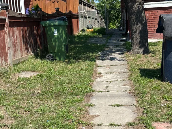 2931 Islington Ave, Toronto, ON M9L 2K3