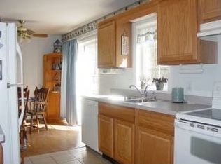320 West Rd, Bradford, NH 03221