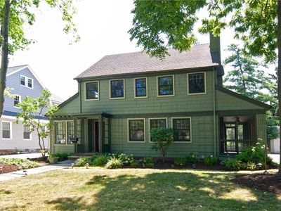 2890 Chadbourne Rd, Shaker Heights, OH, 44120