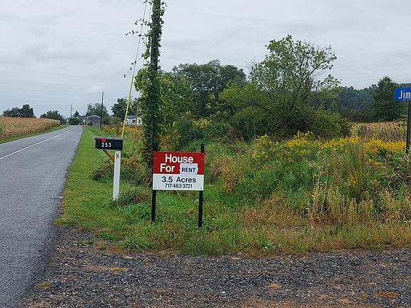 2nd image of 253 Jims Ln