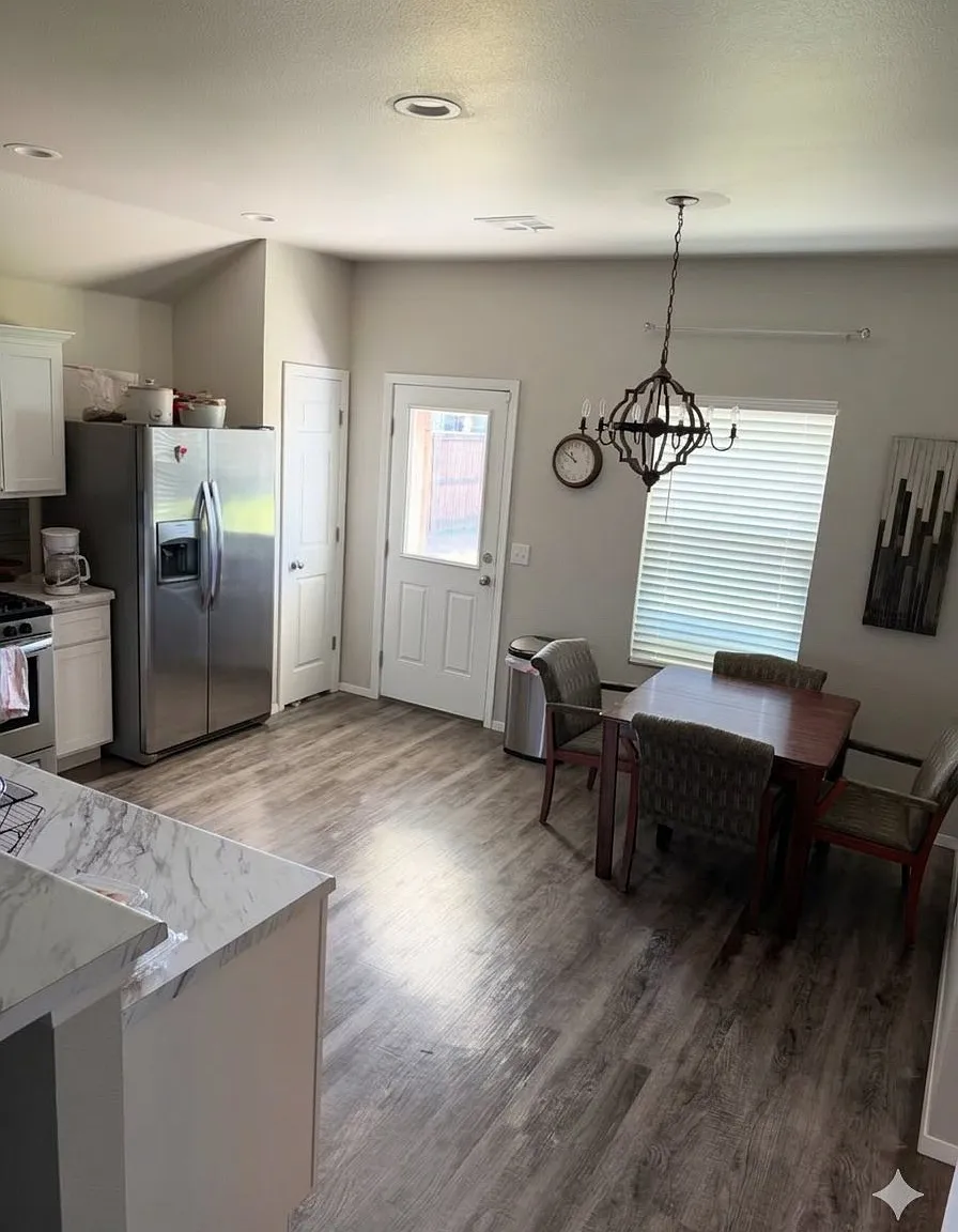 3 bed, 1488 sqft, $2,100 — Photo 4