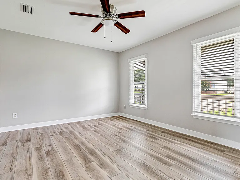 6402 Sledds Lake Rd — Photo 7
