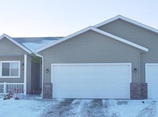 1645 Eagle Ridge St NE, Owatonna, MN 55060