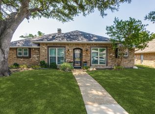 10122 Deermont Trl, Dallas, TX 75243
