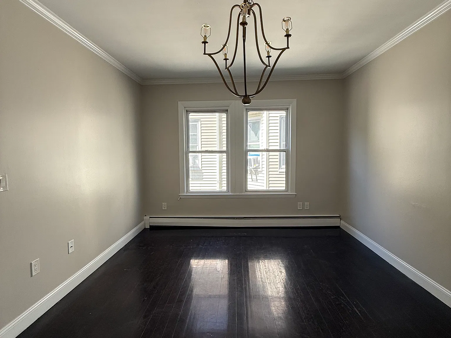 4 bed, 1150 sqft, $1,250 — Photo 2
