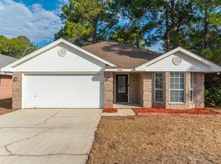 9426 Pine Lilly Ct, Navarre, FL 32566