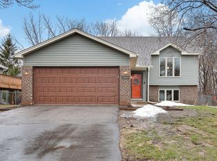 674 107th Ln NW, Coon Rapids, MN 55448
