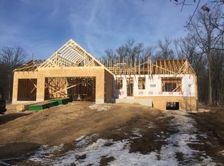 7264 Sue Marie Ln, Muskegon, MI 49442