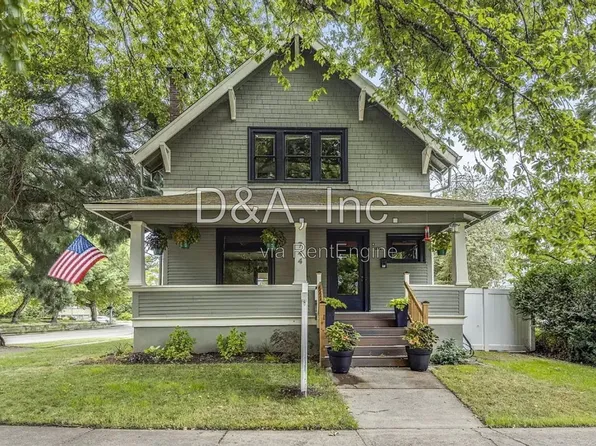 744 SW 14th St, Corvallis, OR 97333
