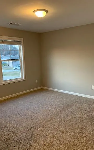 408 Glenn Trl — Photo 10