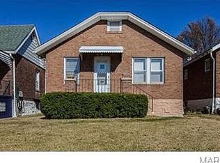 5323 Chippewa St, Saint Louis, MO 63109