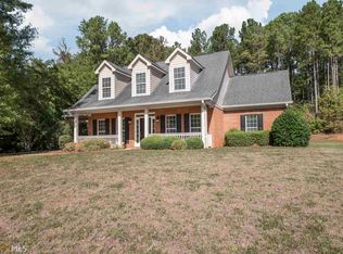 137 Coldwater Creek Dr, McDonough, GA 30252