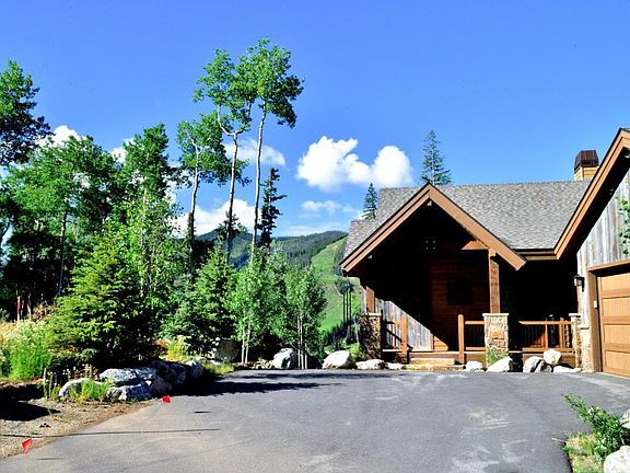 5th image of 404 Lupine Ln