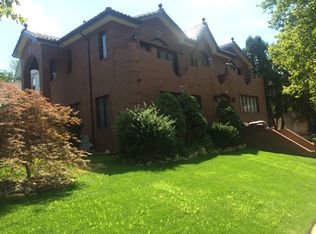 3203 Murray Ln, Flushing, NY