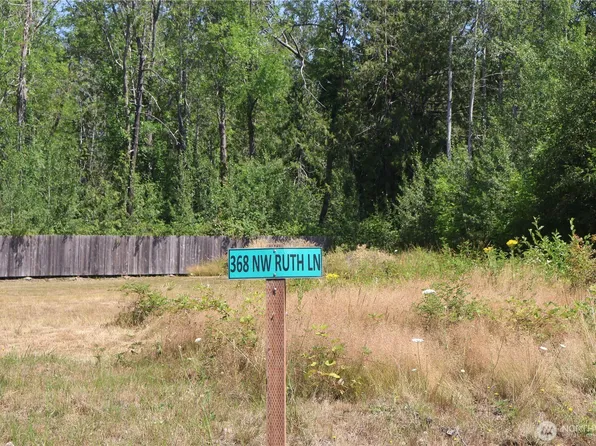 368 NW Ruth Lane, Bremerton, WA 98310