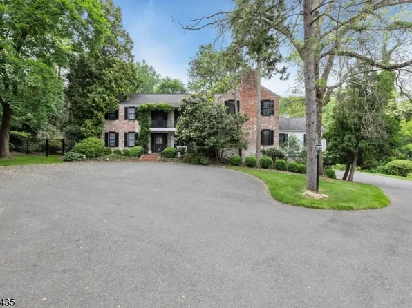 1051 Clarks Lane, Scotch Plains Twp., NJ 07076