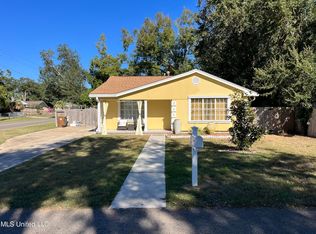300 E 3rd St, Long Beach, MS 39560