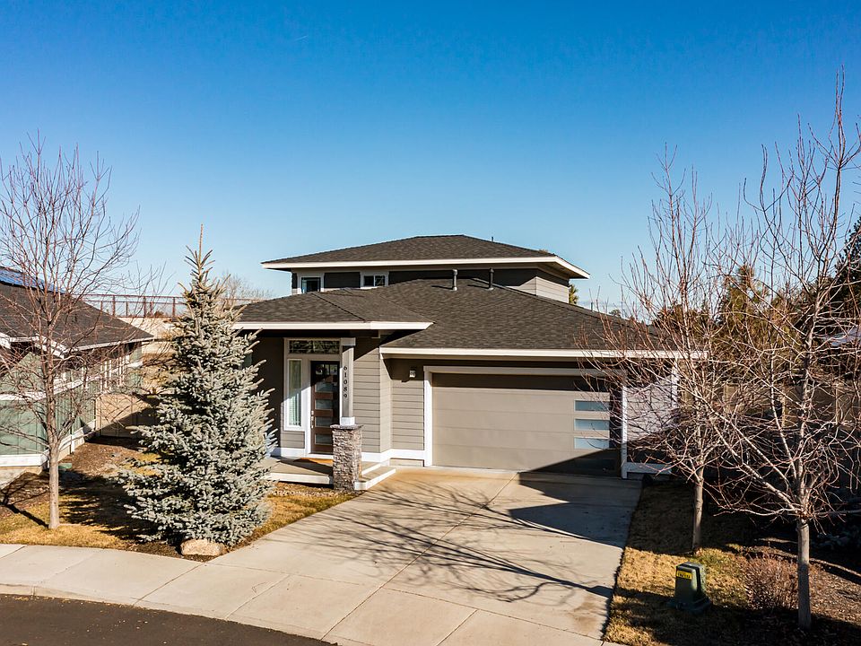 1st image of 61089 SE Echo Lake Ct