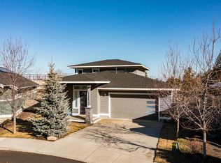 61089 SE Echo Lake Ct, Bend, OR 97702