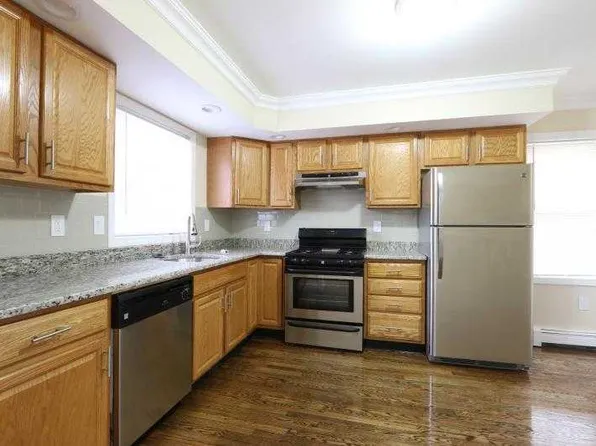 (undisclosed Address), Roxbury, MA 02119