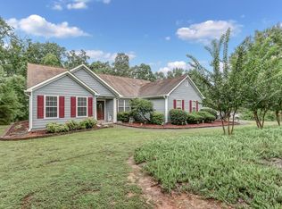 1225 Greenwood Acres Dr, Cumming, GA 30040