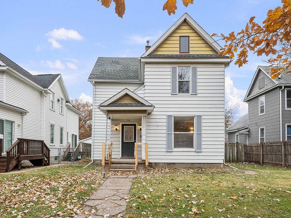 1st image of 734 W 17th St