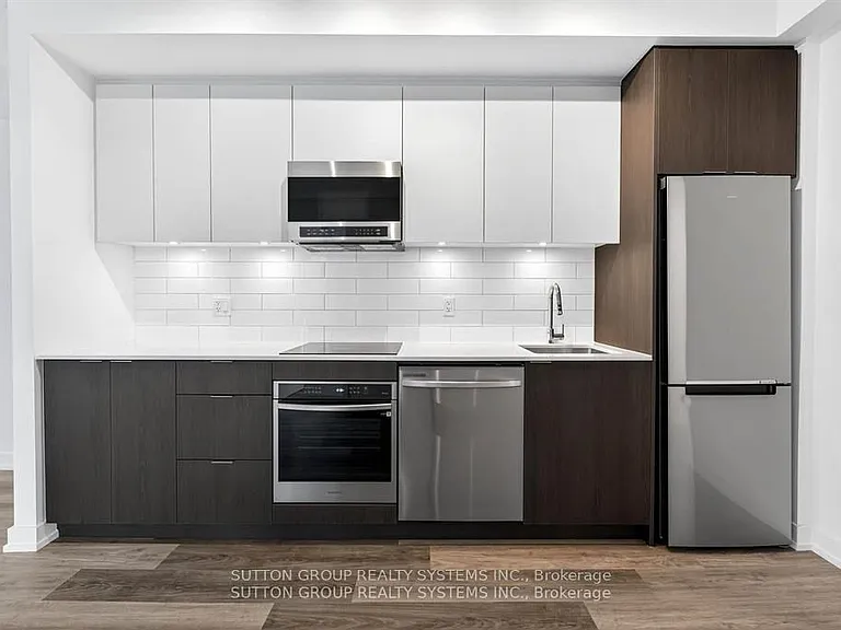 6 Chartwell Rd #402 — Photo 11