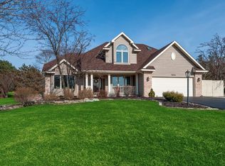 10814 Huron Dr, Spring Grove, IL 60081