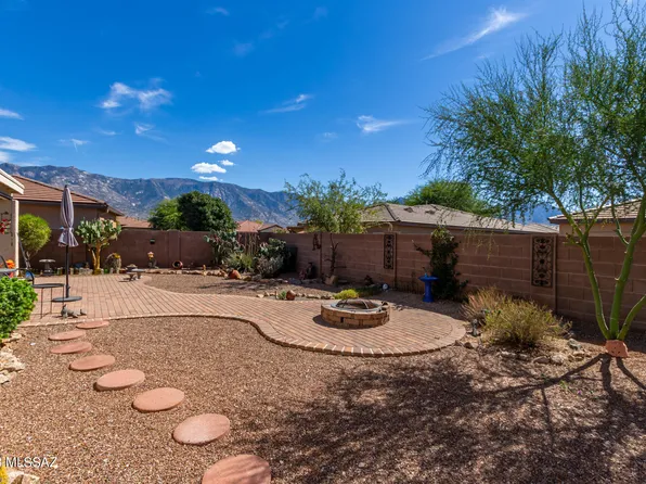 3686 E Canter Rd, Tucson, AZ 85739