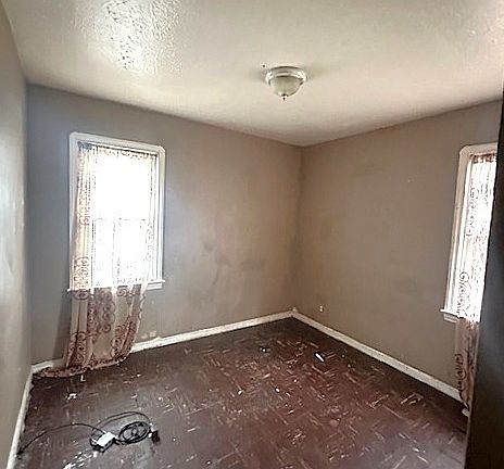 5th image of 4761 E 173rd St