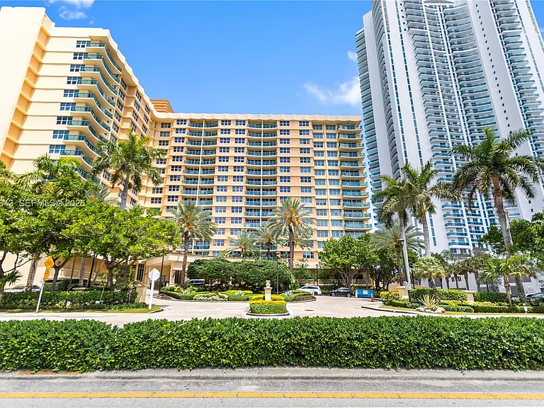 2501 S Ocean Dr #1614 — Photo 21